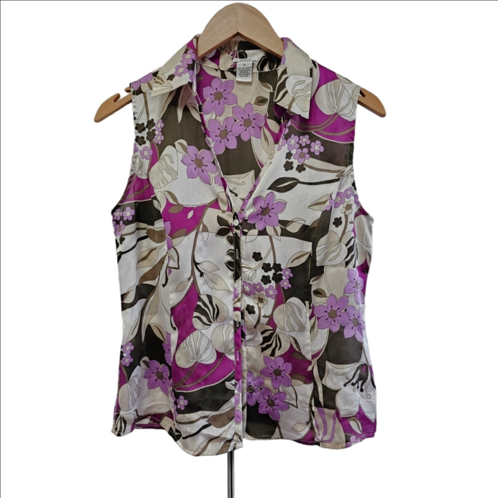 Silky Airy Geometric Print Sleeveless Button Down